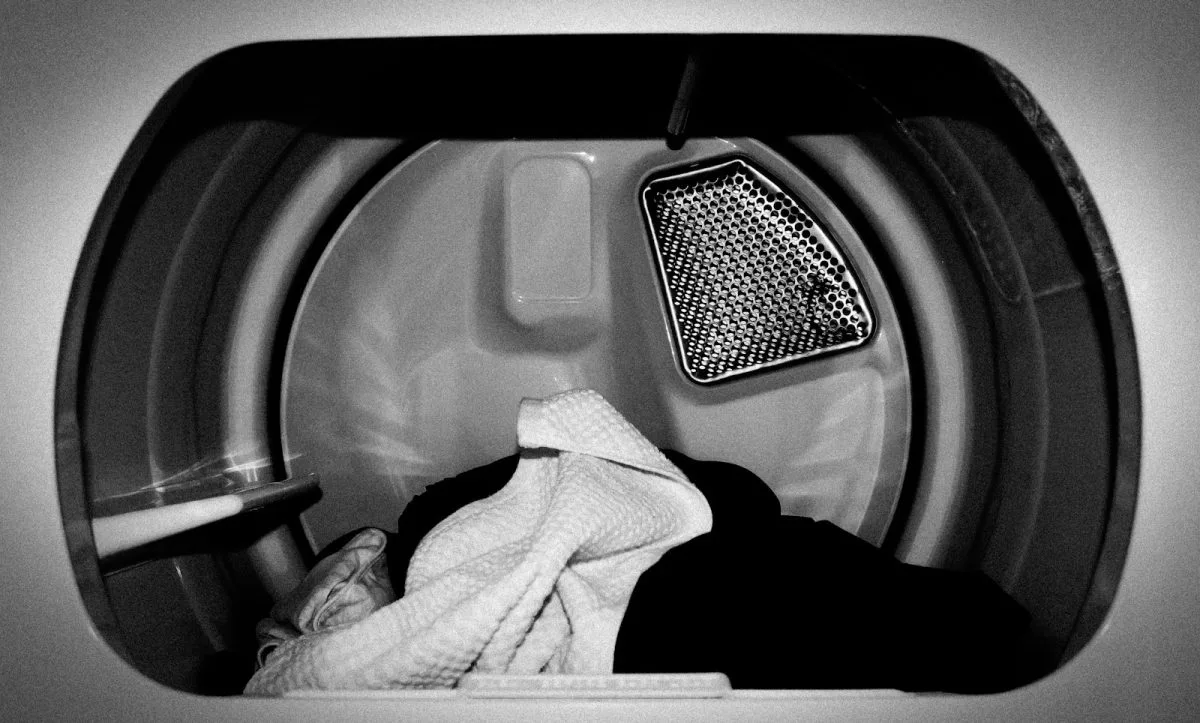 Sèche-linge électrique intégré à un système domotique moderne